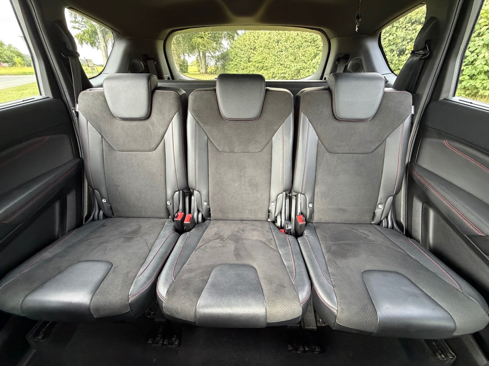 Sort Ford S-MAX fra 2021