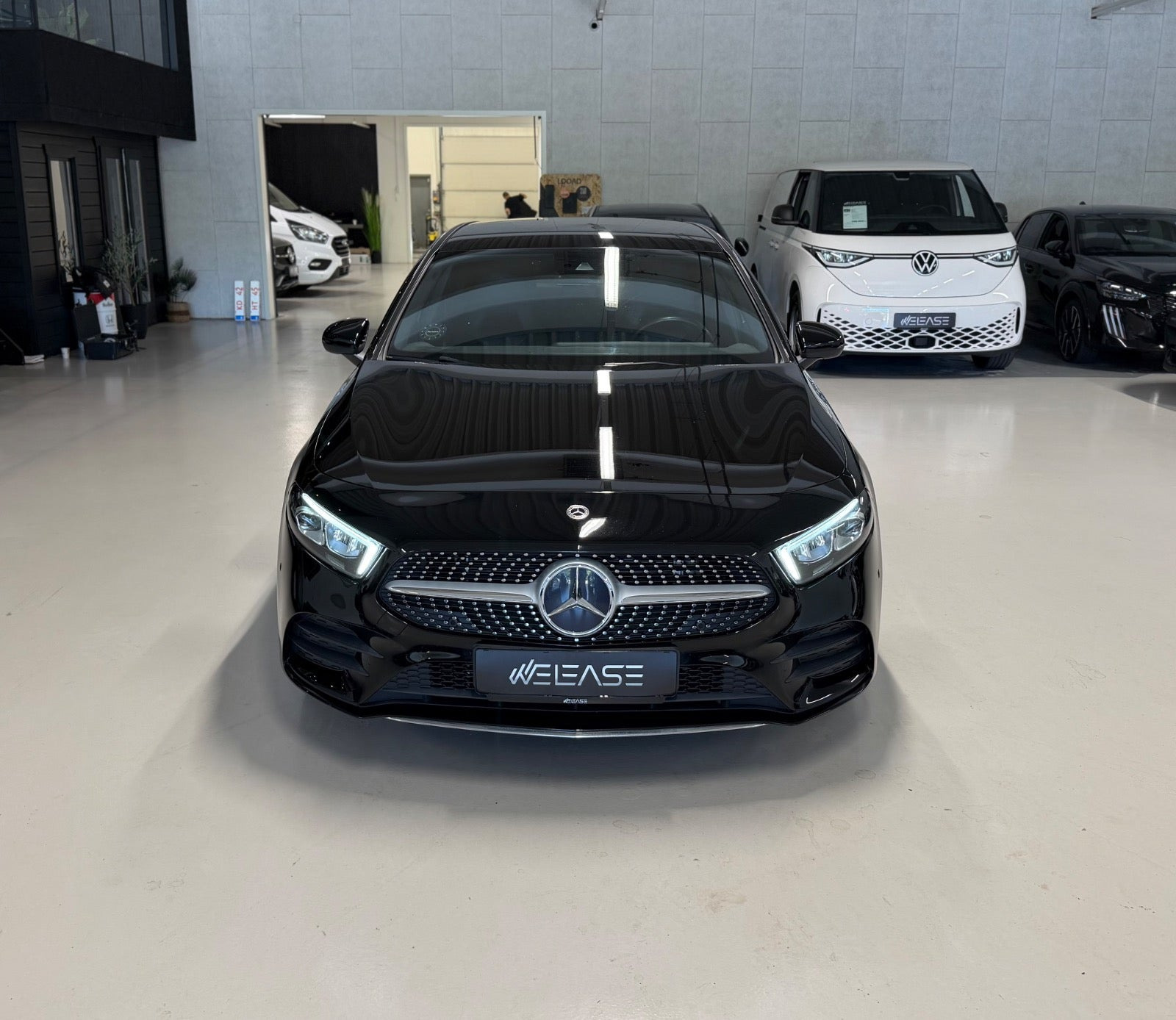 Sort Mercedes A250 e fra 2021