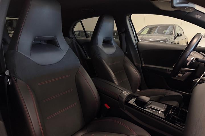 Sort Mercedes A250 e fra 2021