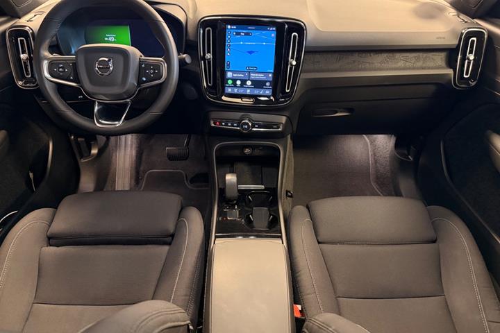 Sort Volvo C40 fra 2023