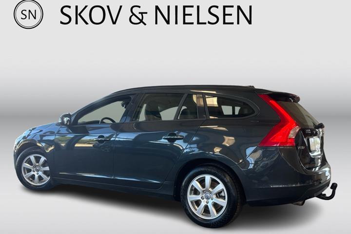 Blå Volvo V60 fra 2011