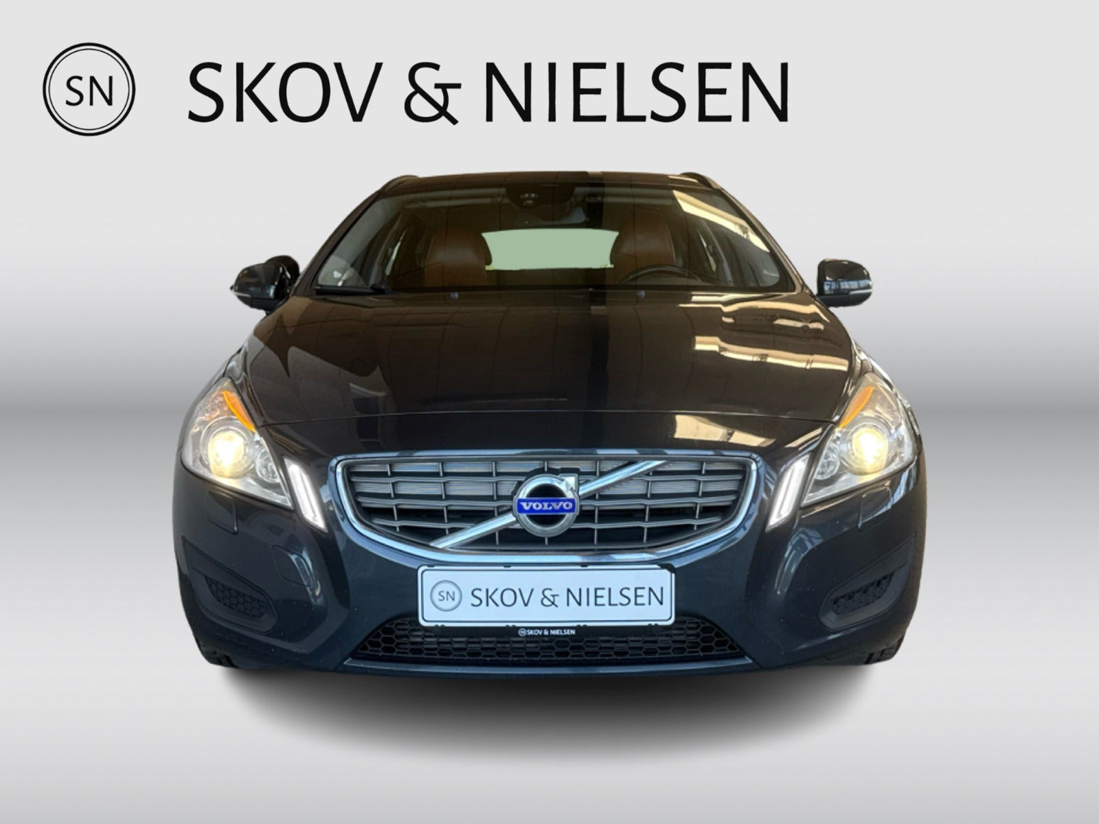 Blå Volvo V60 fra 2011