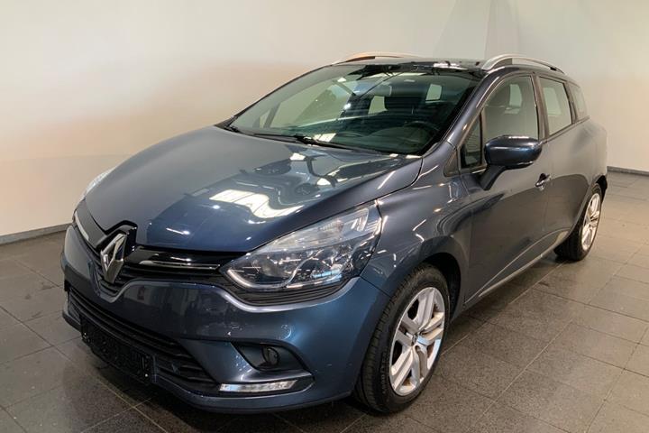 Grå Renault Clio IV fra 2017 set udefra