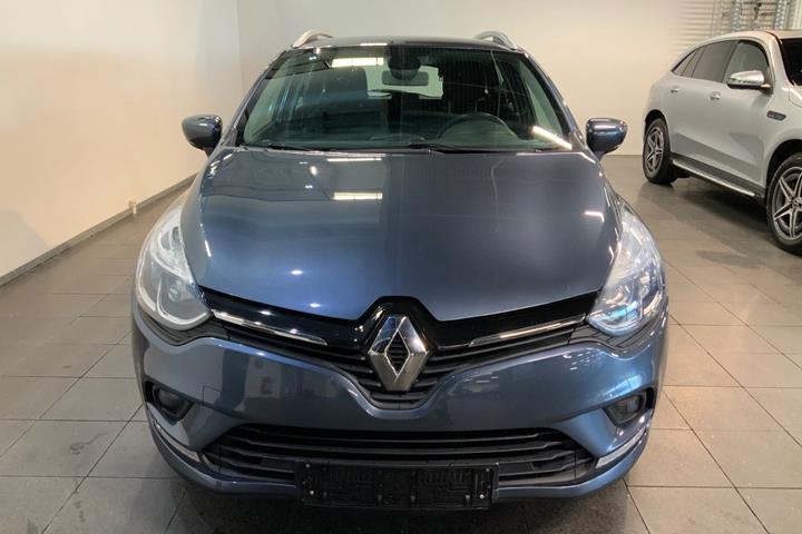 Grå Renault Clio IV fra 2017