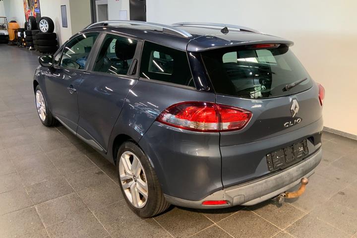 Grå Renault Clio IV fra 2017