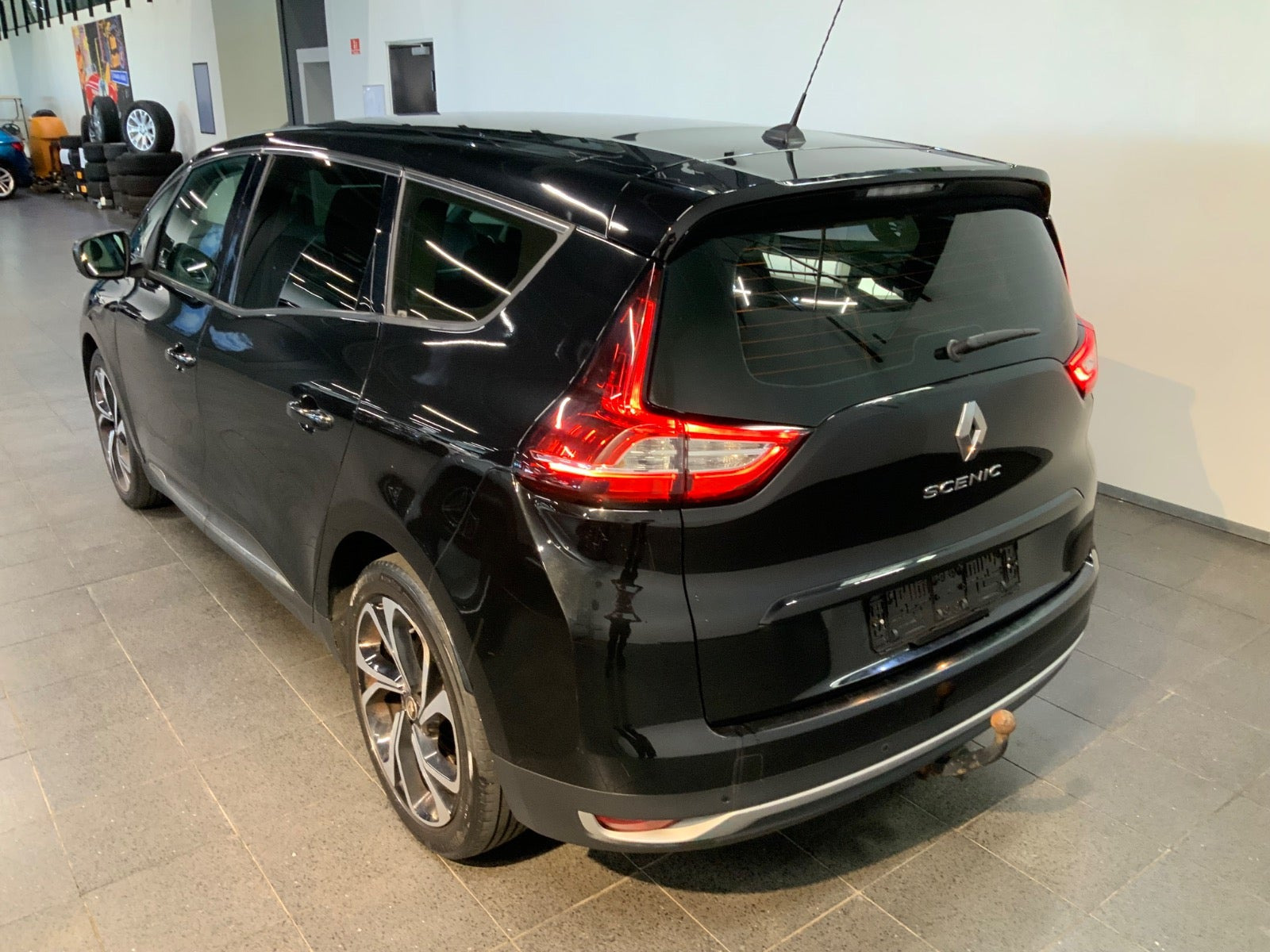 Sort Renault Grand Scenic IV fra 2018