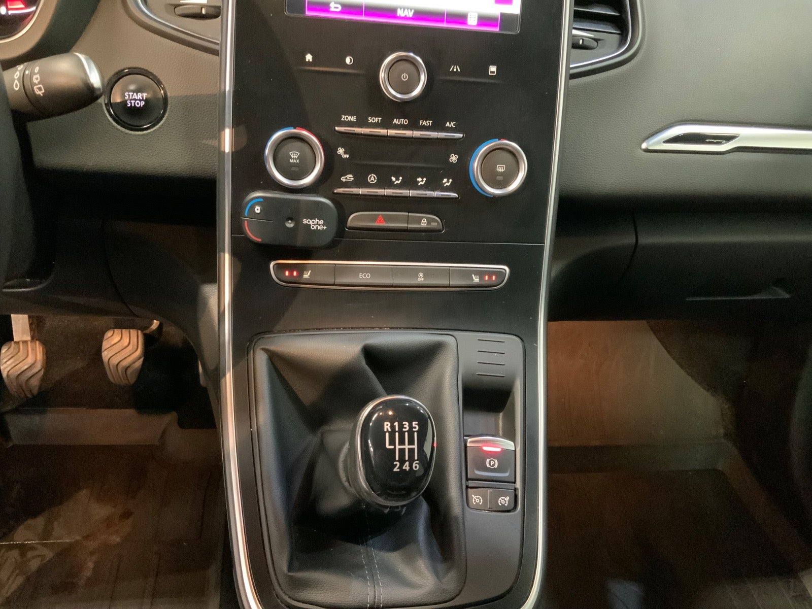 Sort Renault Grand Scenic IV fra 2018
