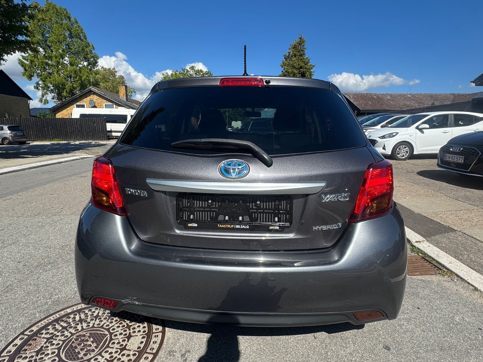 undefined Toyota Yaris fra 2015
