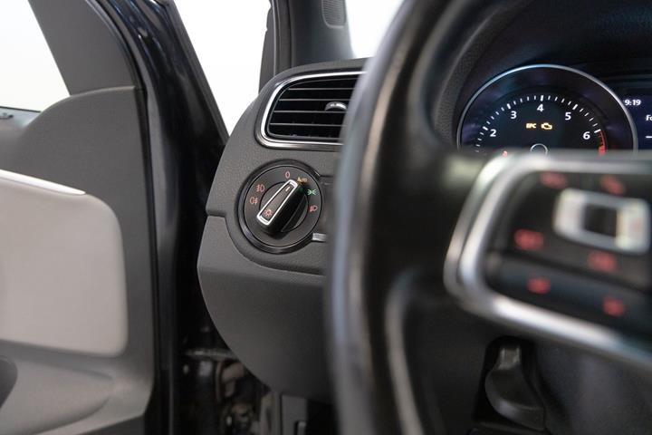 Sort VW Polo fra 2017