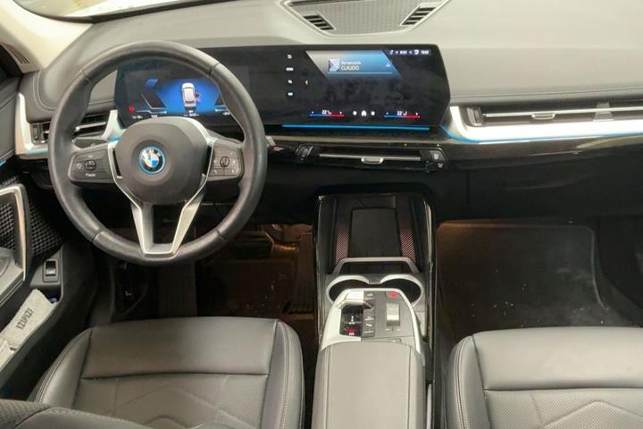 undefined BMW iX1 fra 2025
