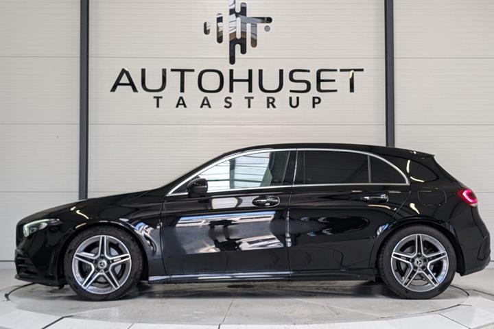 Sort Mercedes A200 fra 2021