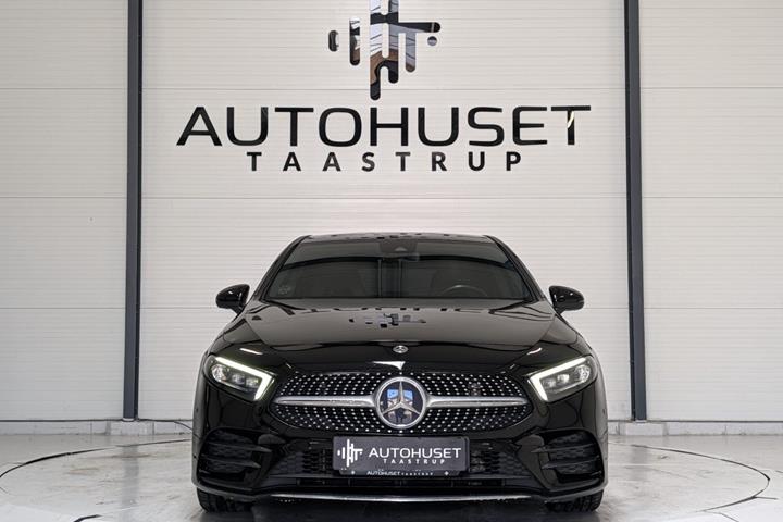 Sort Mercedes A200 fra 2021