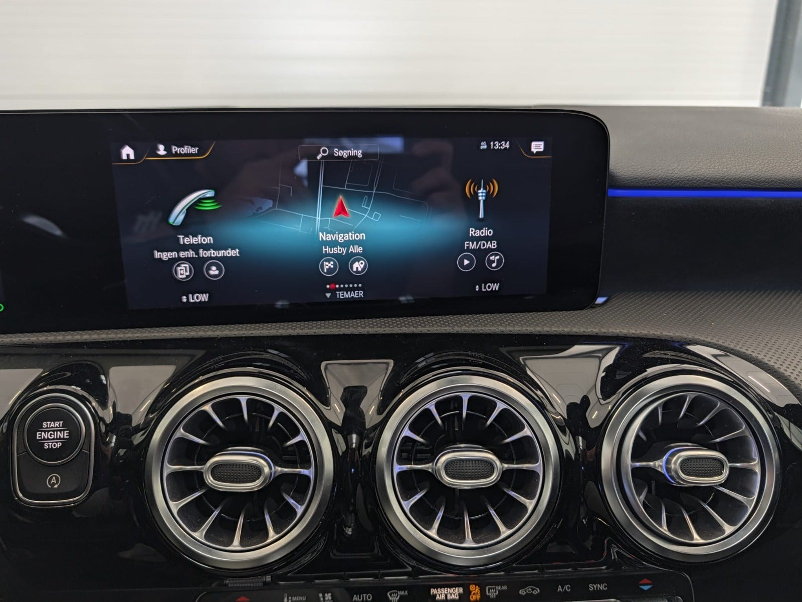 Sort Mercedes A200 fra 2021