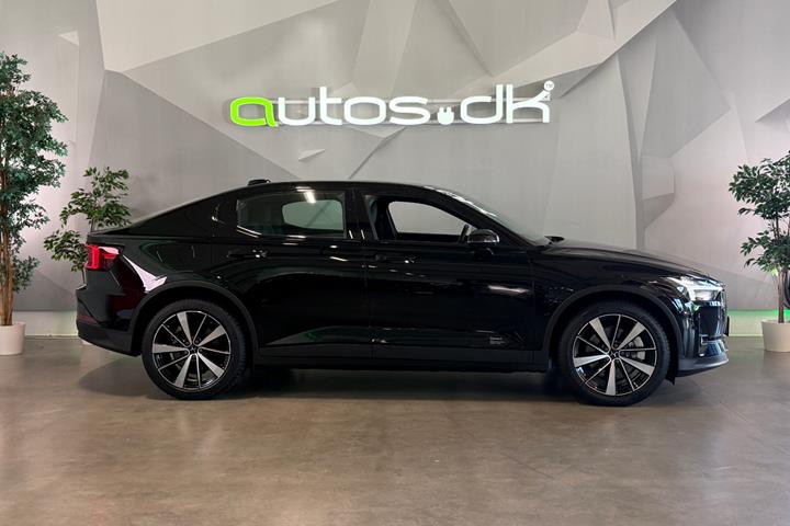 Sort Polestar 2 fra 2023