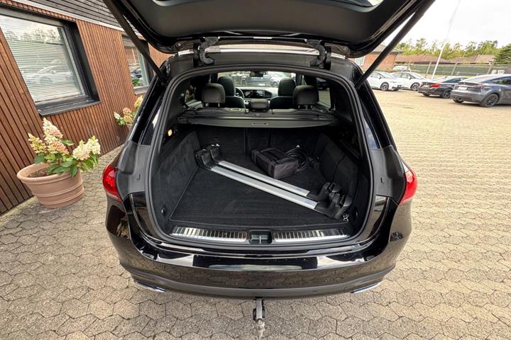 Sort Mercedes GLE350 de fra 2022