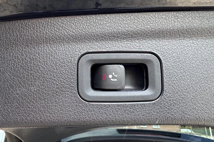 Sort Mercedes GLE350 de fra 2022