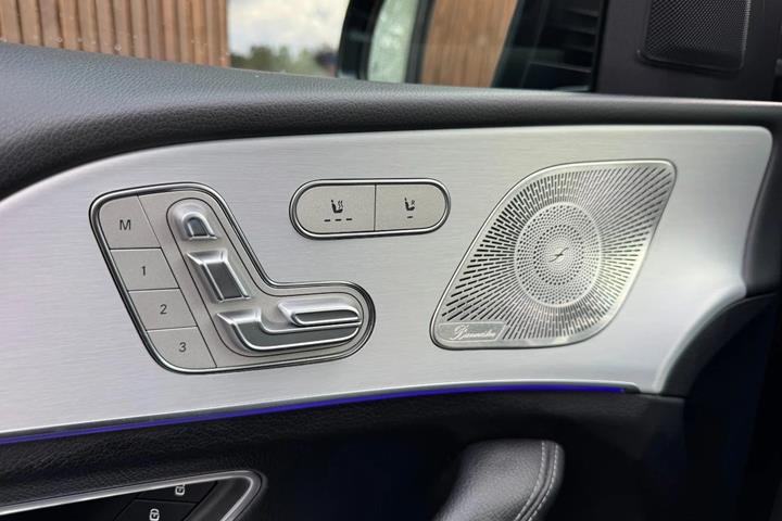 Sort Mercedes GLE350 de fra 2022