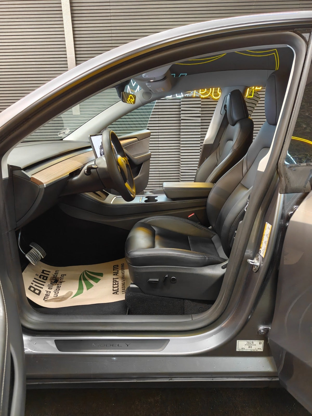 undefined Tesla Model Y fra 2023