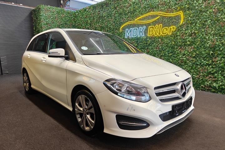 undefined Mercedes B180 d fra 2016