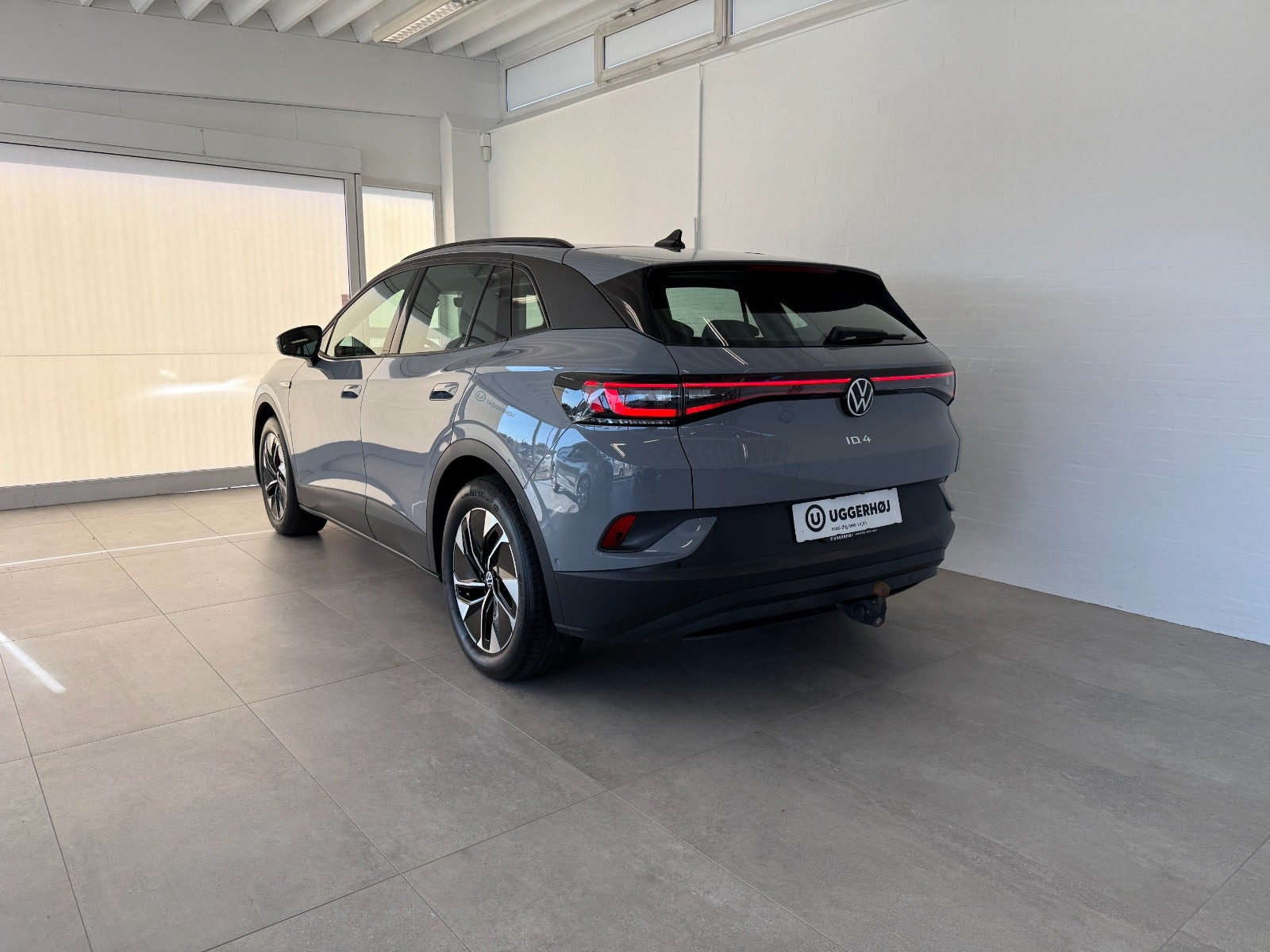 Grå VW ID.4 fra 2023