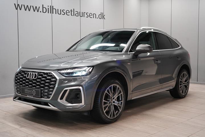Grå Audi Q5 fra 2021