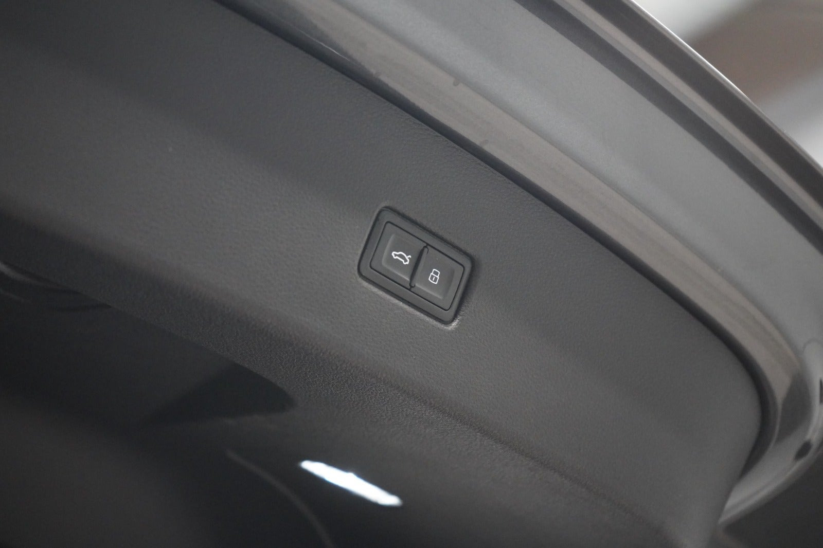 Grå Audi Q5 fra 2021