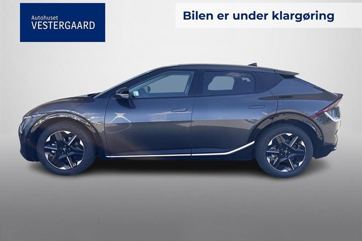 Grå Kia EV6 fra 2025