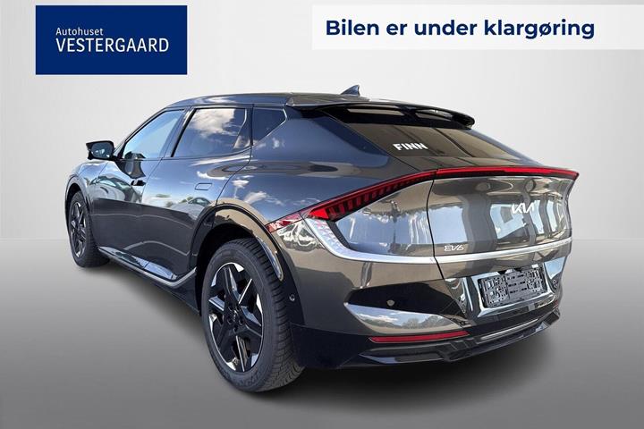 Grå Kia EV6 fra 2025
