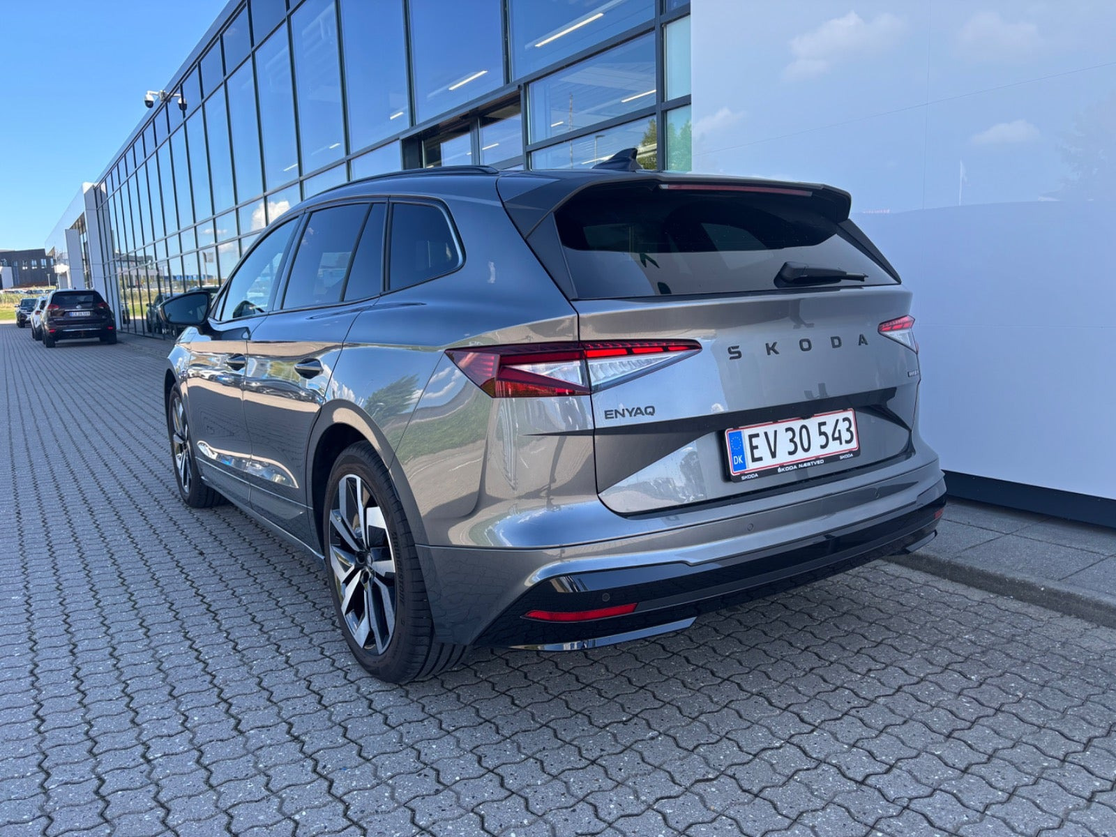 Grå Skoda Enyaq fra 2027