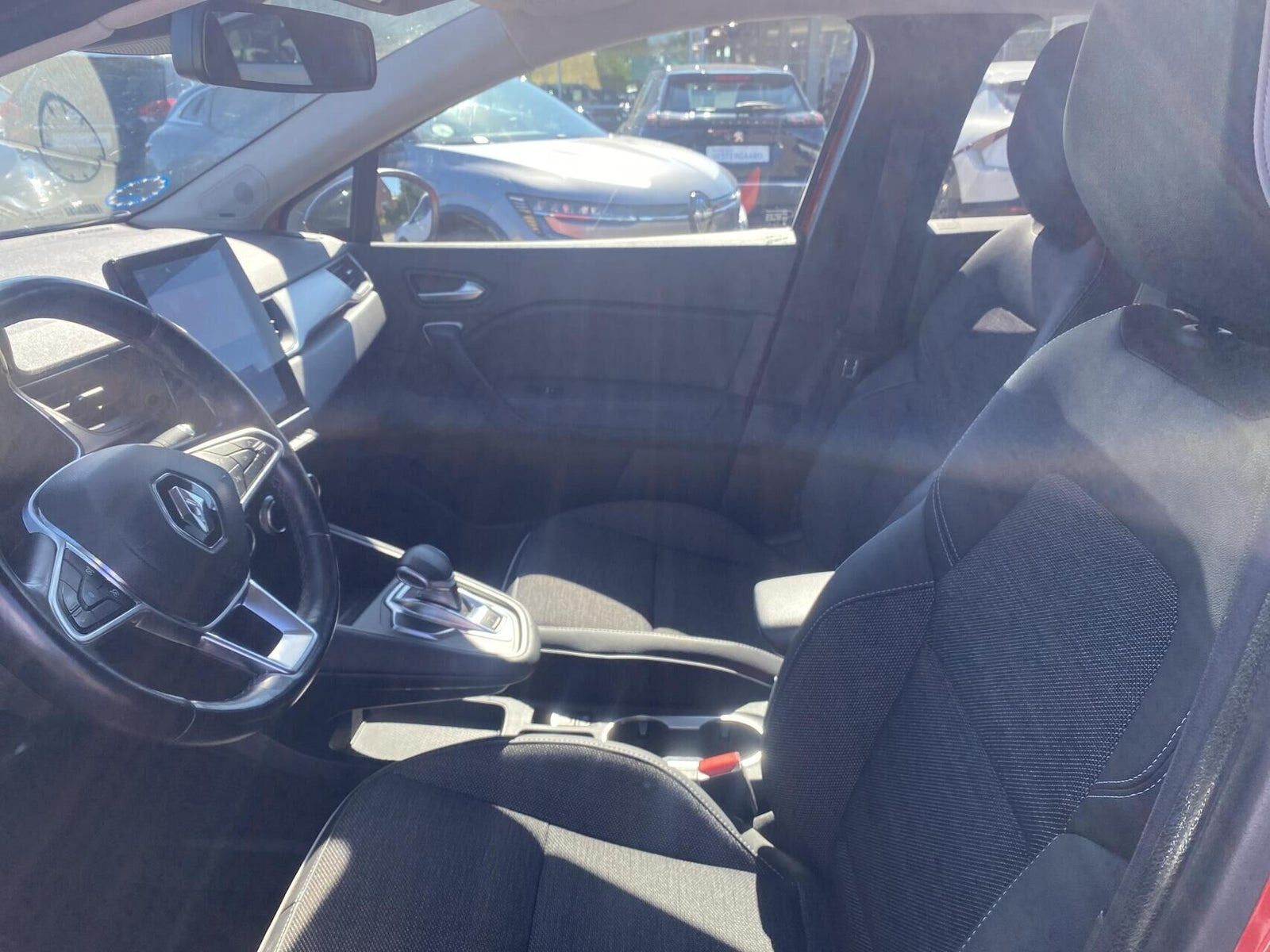 Rød Renault Captur fra 2020