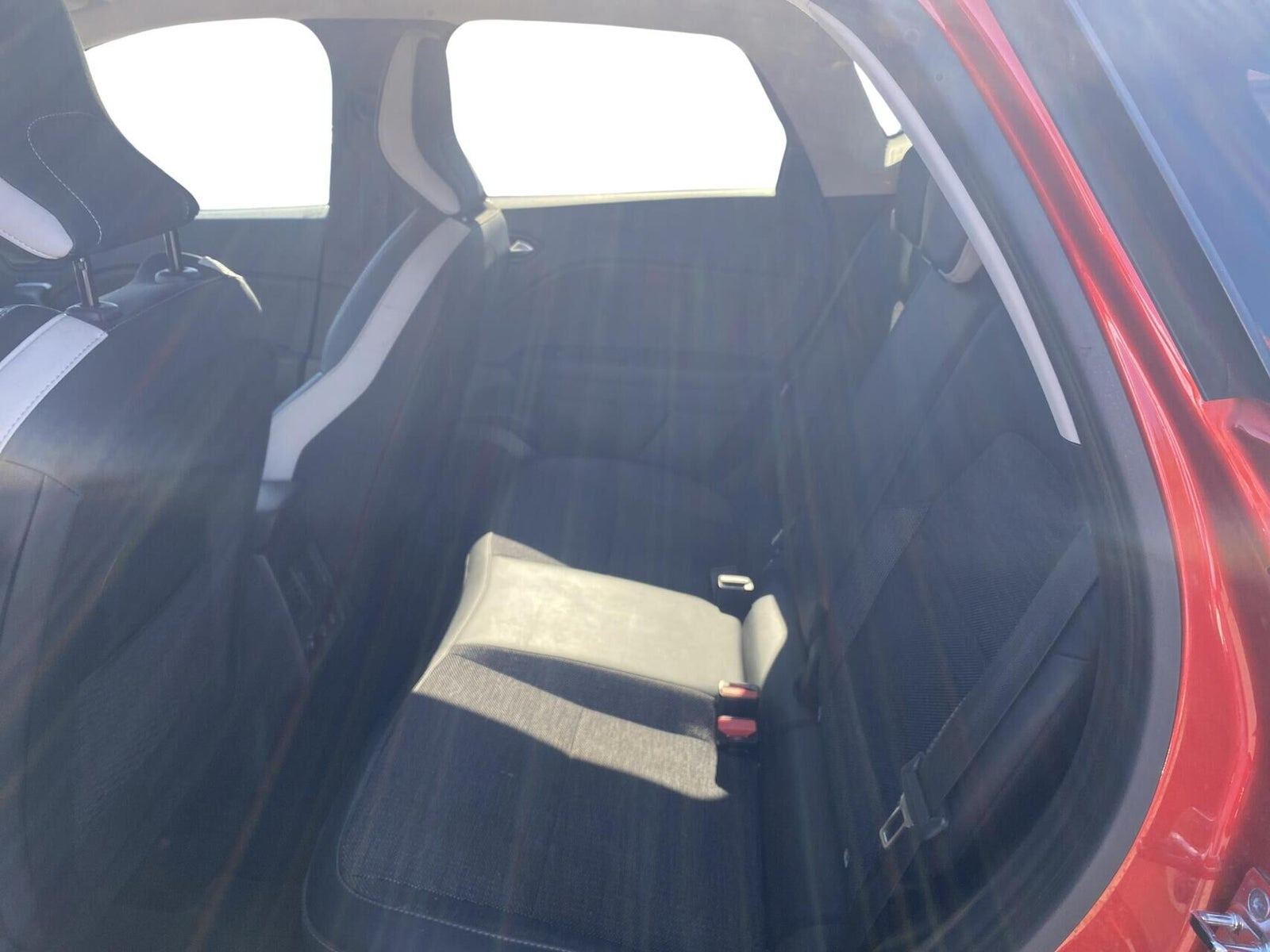 Rød Renault Captur fra 2020