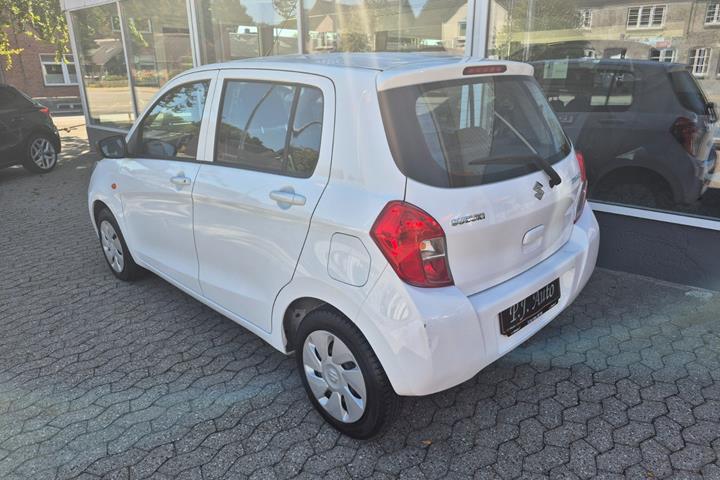 Hvid Suzuki Celerio fra 2015