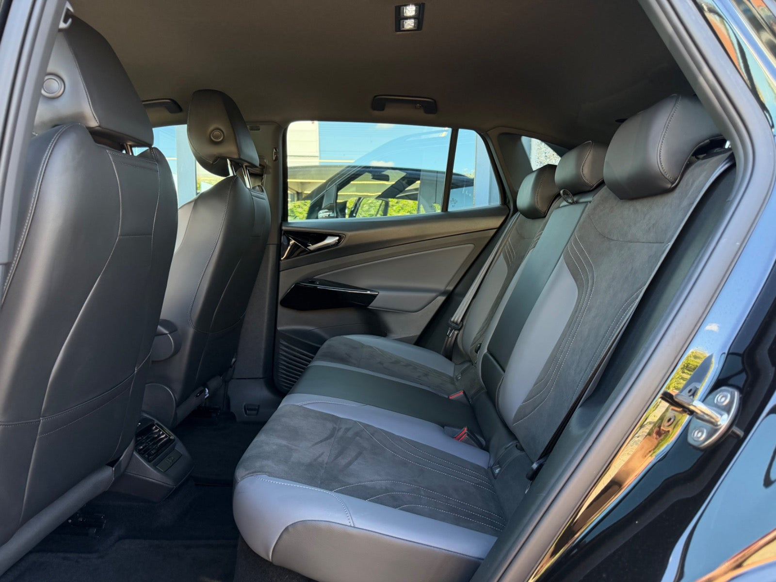 Sort VW ID.4 fra 2023