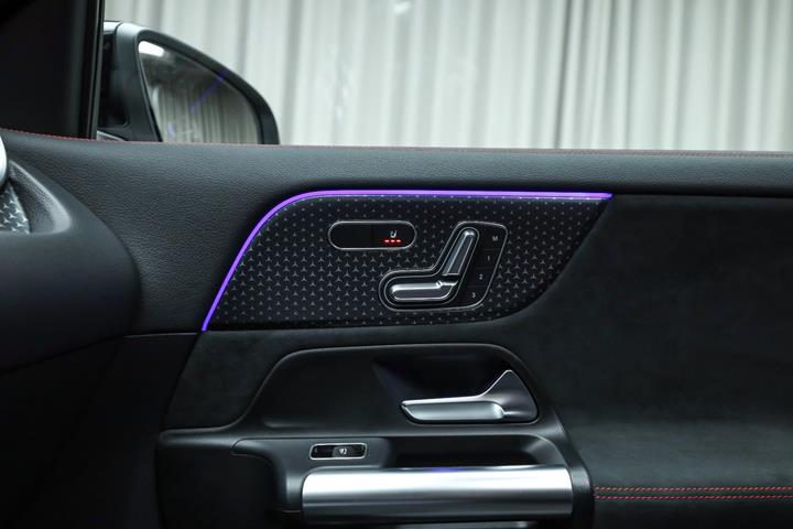 Sort Mercedes EQA250+ fra 2026