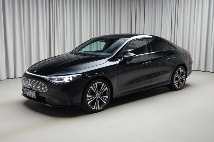 Sort Mercedes CLA250+ fra 2025
