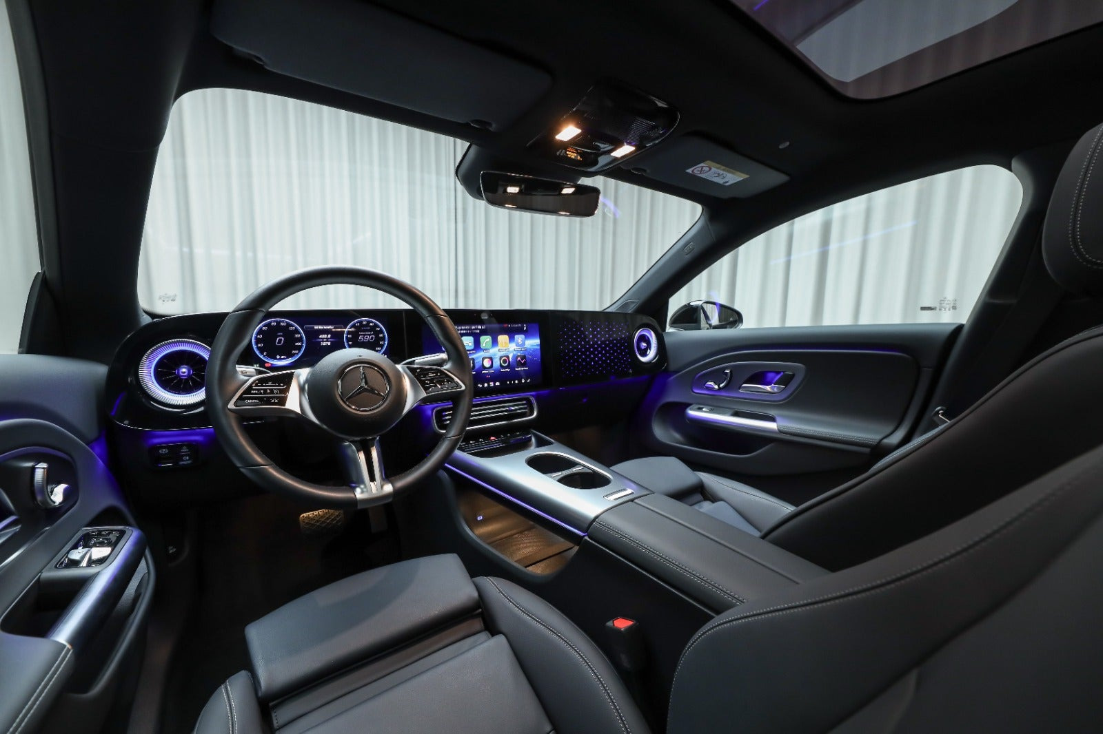 Sort Mercedes CLA250+ fra 2025