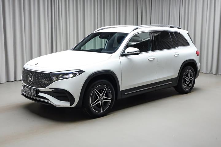 Hvid Mercedes EQB250+ fra 2026