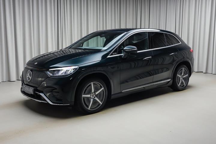 Grøn Mercedes EQE350 SUV fra 2026