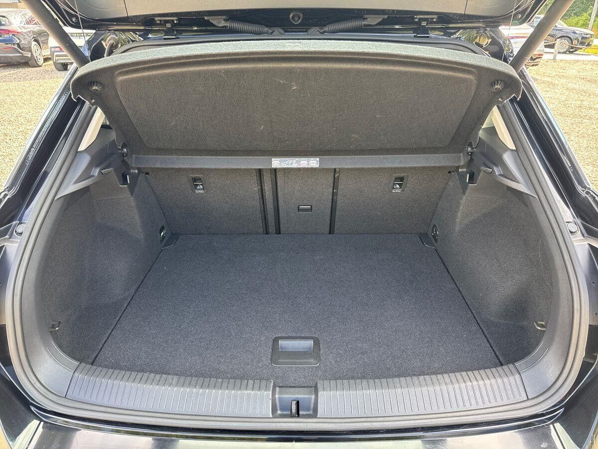 Sort VW T-Roc fra 2020