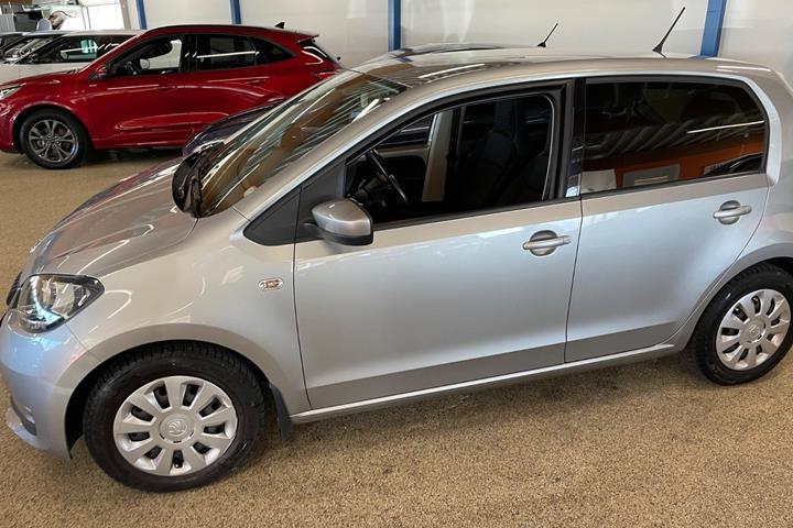 Grå Skoda Citigo fra 2018