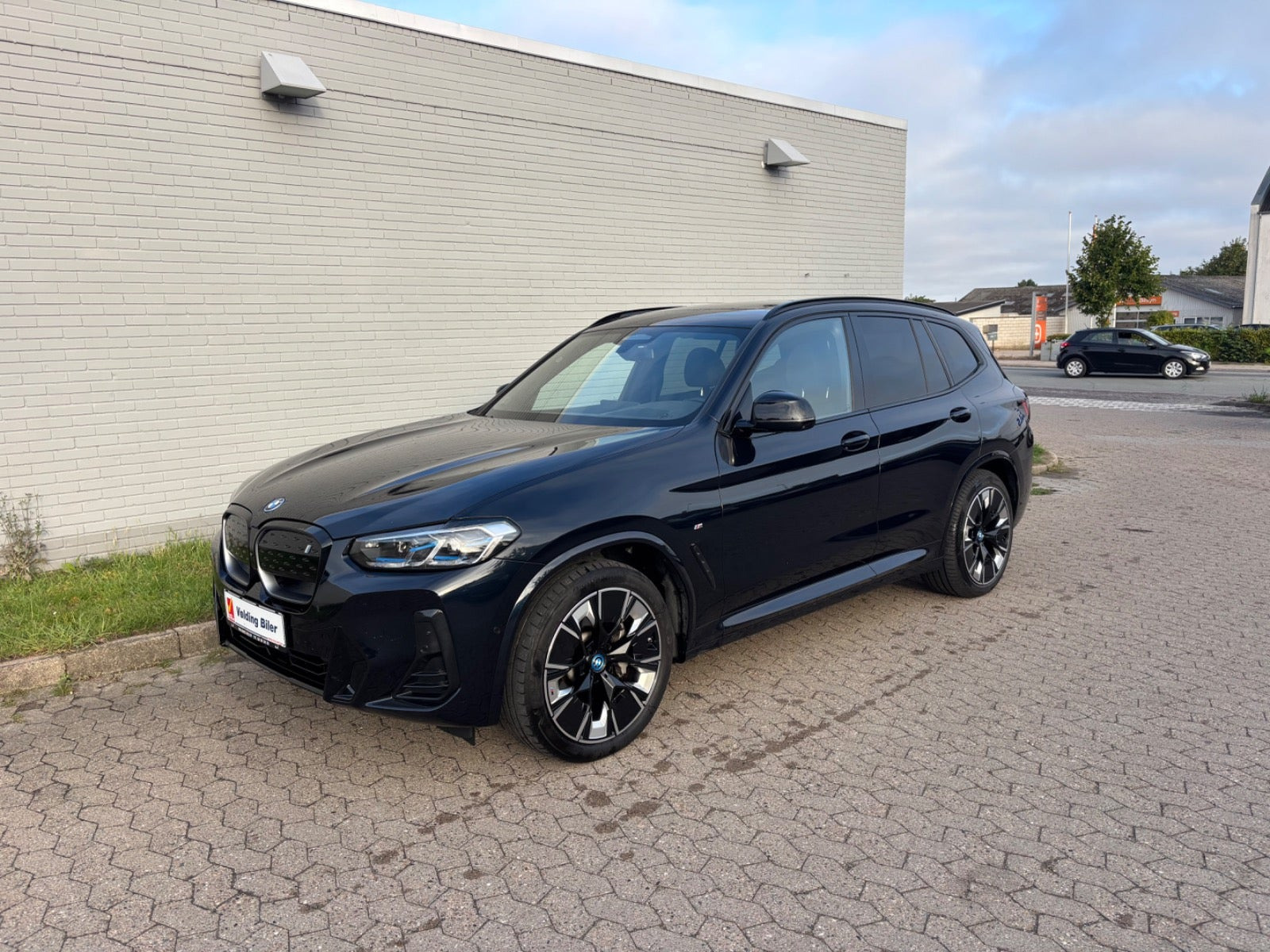 BMW iX3 Charged Plus M-Sport
