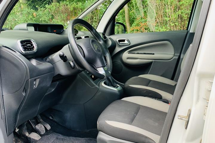 Hvid Citroën C3 Picasso fra 2015