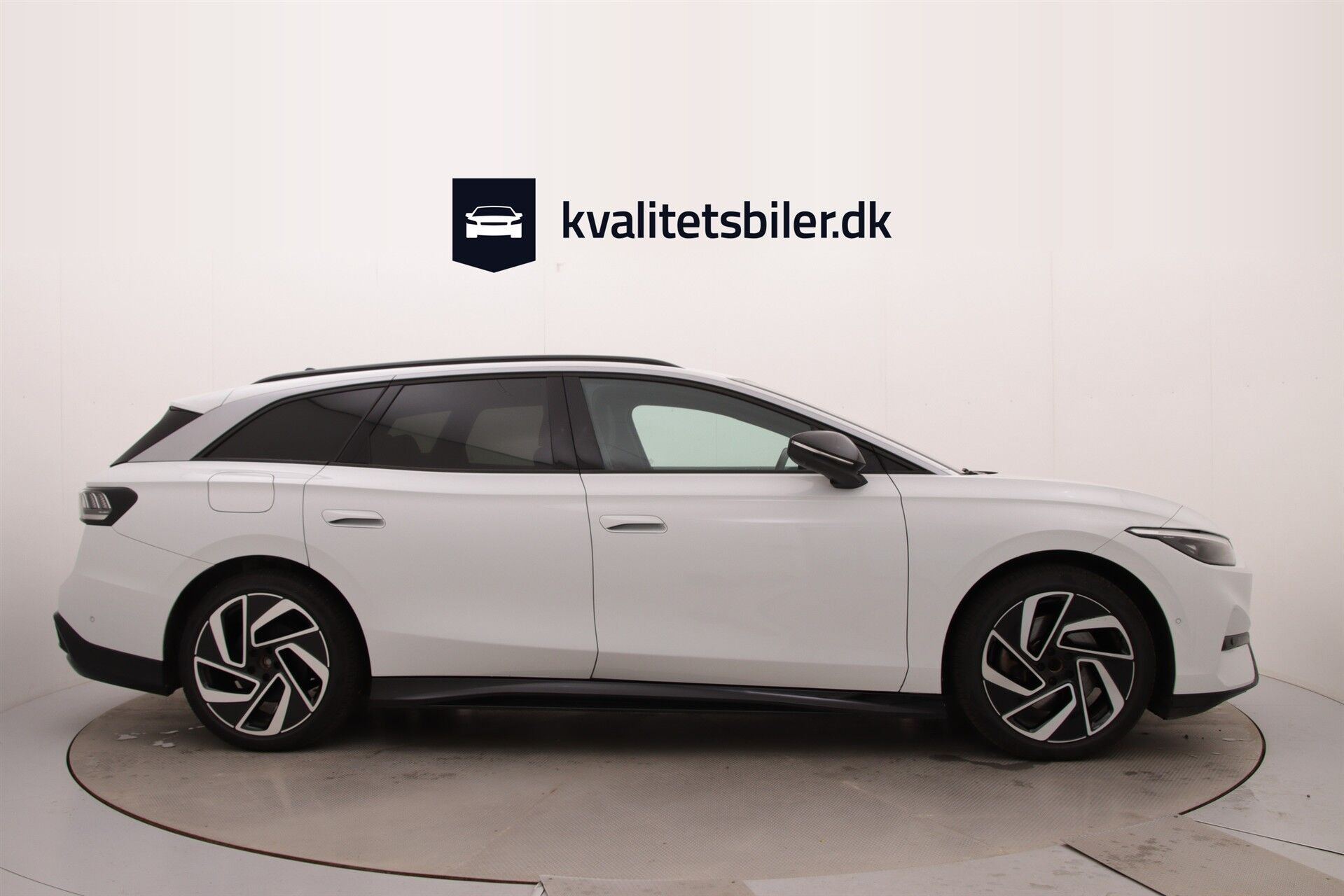 Hvid VW ID.7 fra 2024