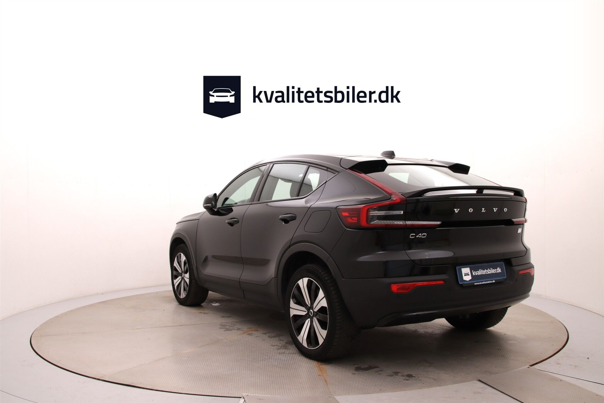 Sort Volvo C40 fra 2023