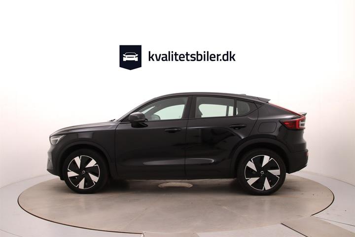 Sort Volvo C40 fra 2023