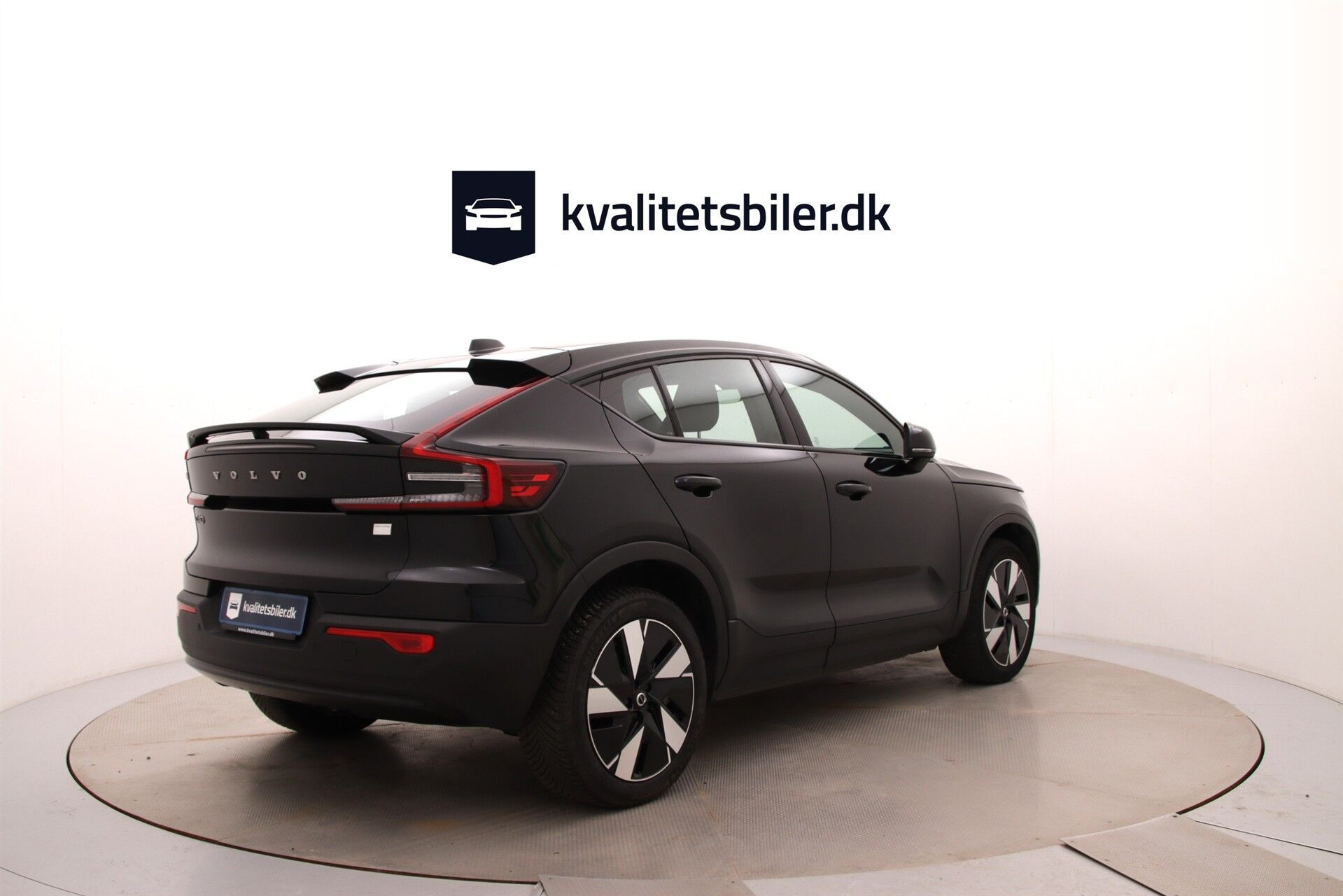 Sort Volvo C40 fra 2023