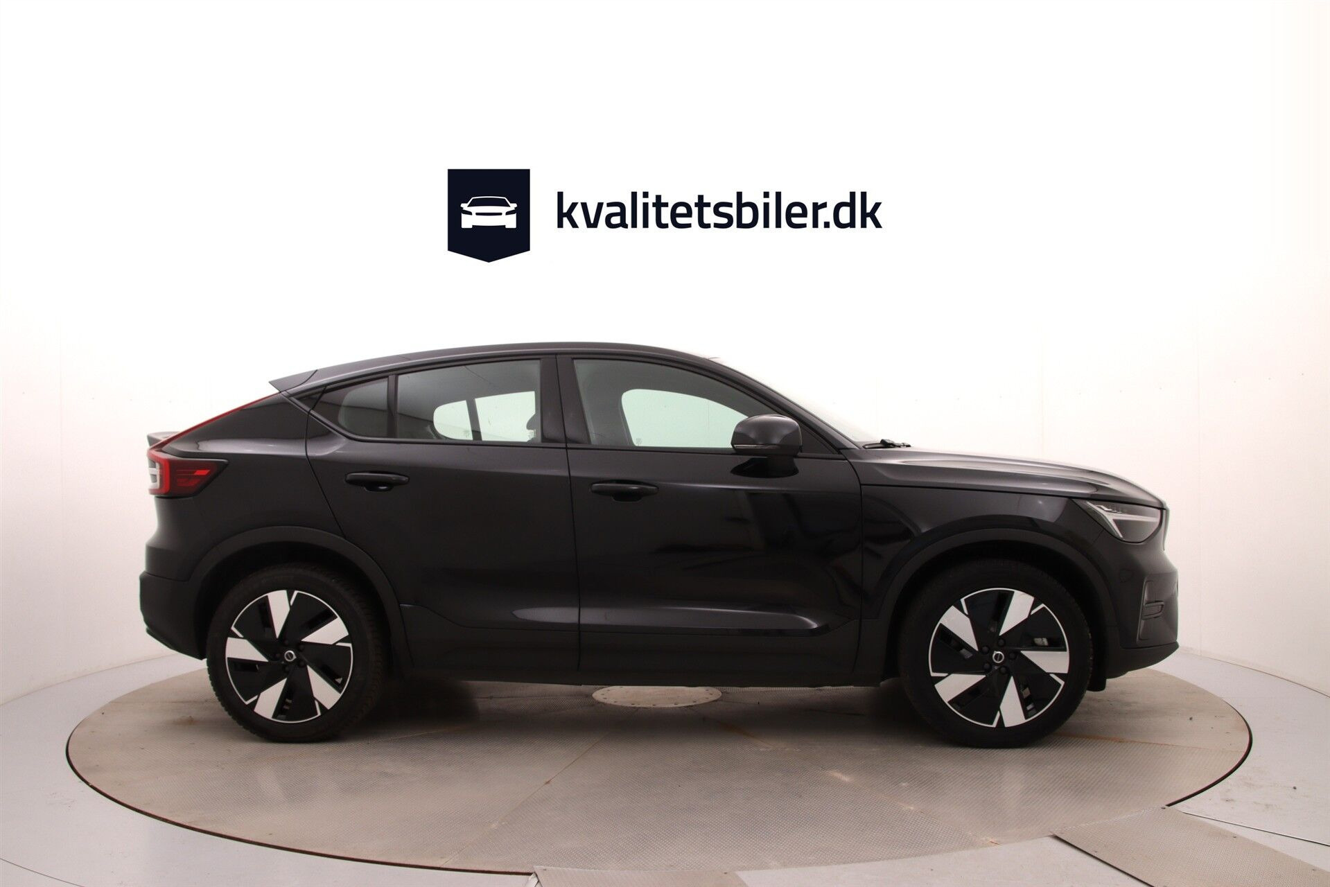 Sort Volvo C40 fra 2023