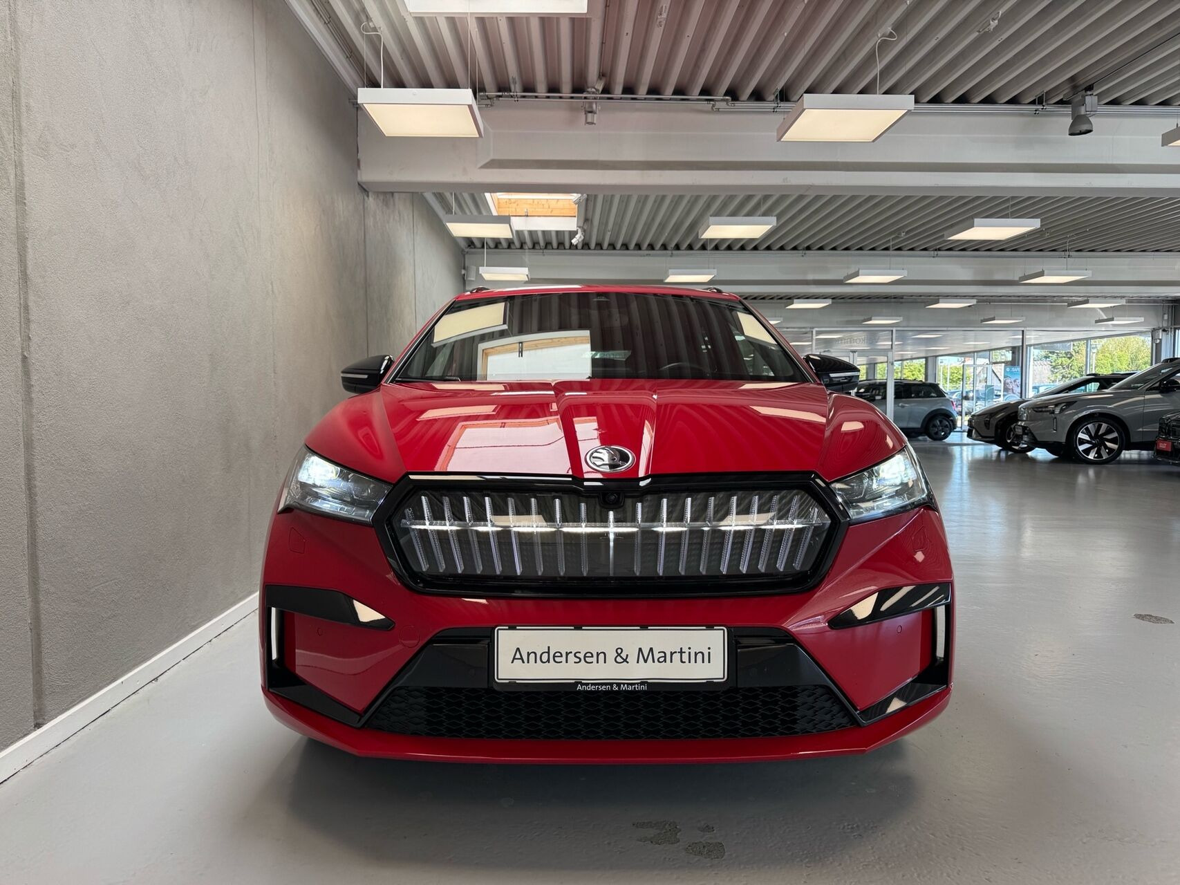 Rød Skoda Enyaq fra 2022
