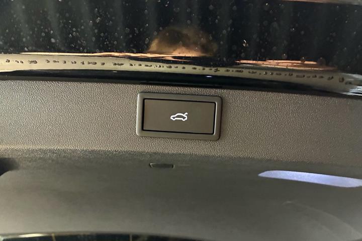 Sort Skoda Enyaq fra 2026