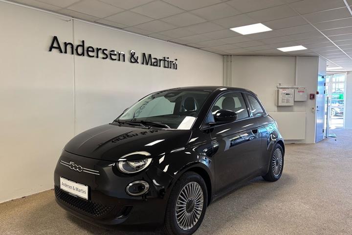 Sort Fiat 500e fra 2023